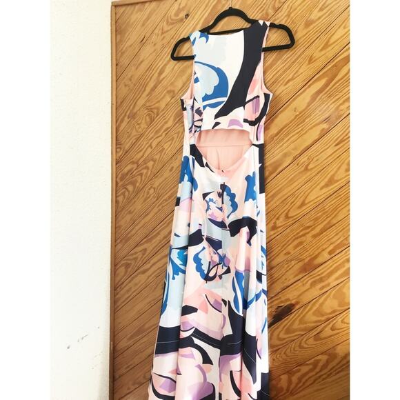 Nicole Miller Maxi Dress - Picture 3 of 12